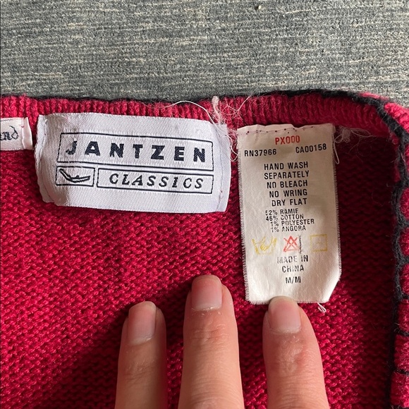 Vintage Jantzen Classics Festive Red Embroidered Christmas Sweater Vest - Picture 9 of 16